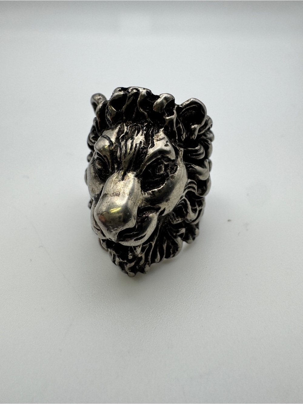 Gucci Lion Head Statement Ring - Silver Tone